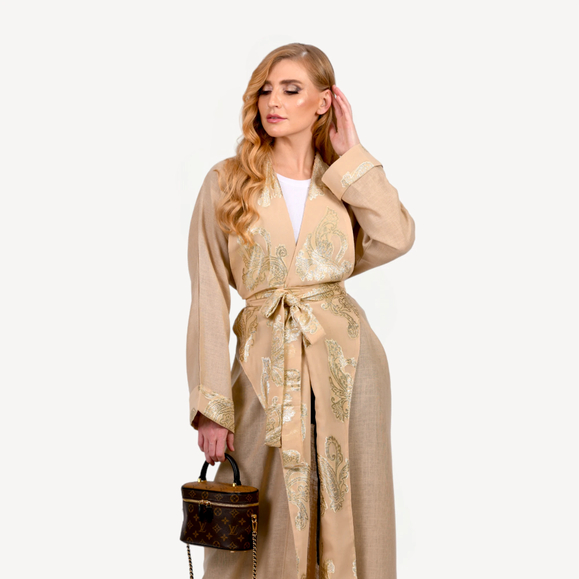 Kimono-Miraya-Mautassin-jaune-sable6.webp Kimono Miraya Mautassin jaune sable