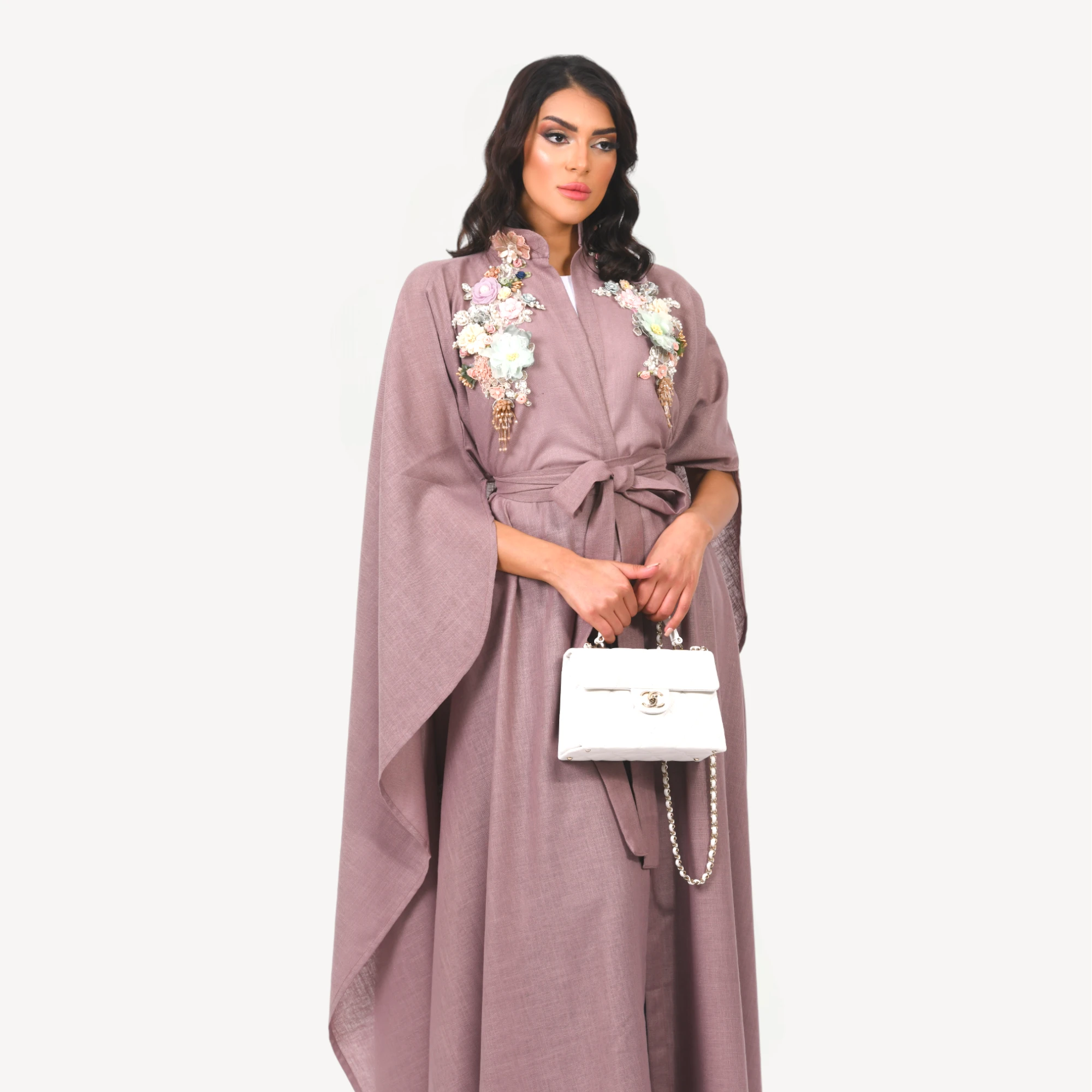 Kimono-Rania-Mautassin-aubergine-pale4.webp Kimono Rania Mautassi aubergine pâle