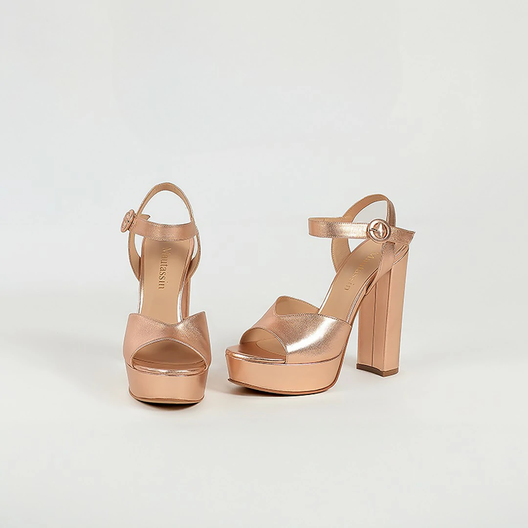 Sandales-a-talons-compenses-rose-gold-mautassin.webp Sandales à talons compensés rose gold pour mariage