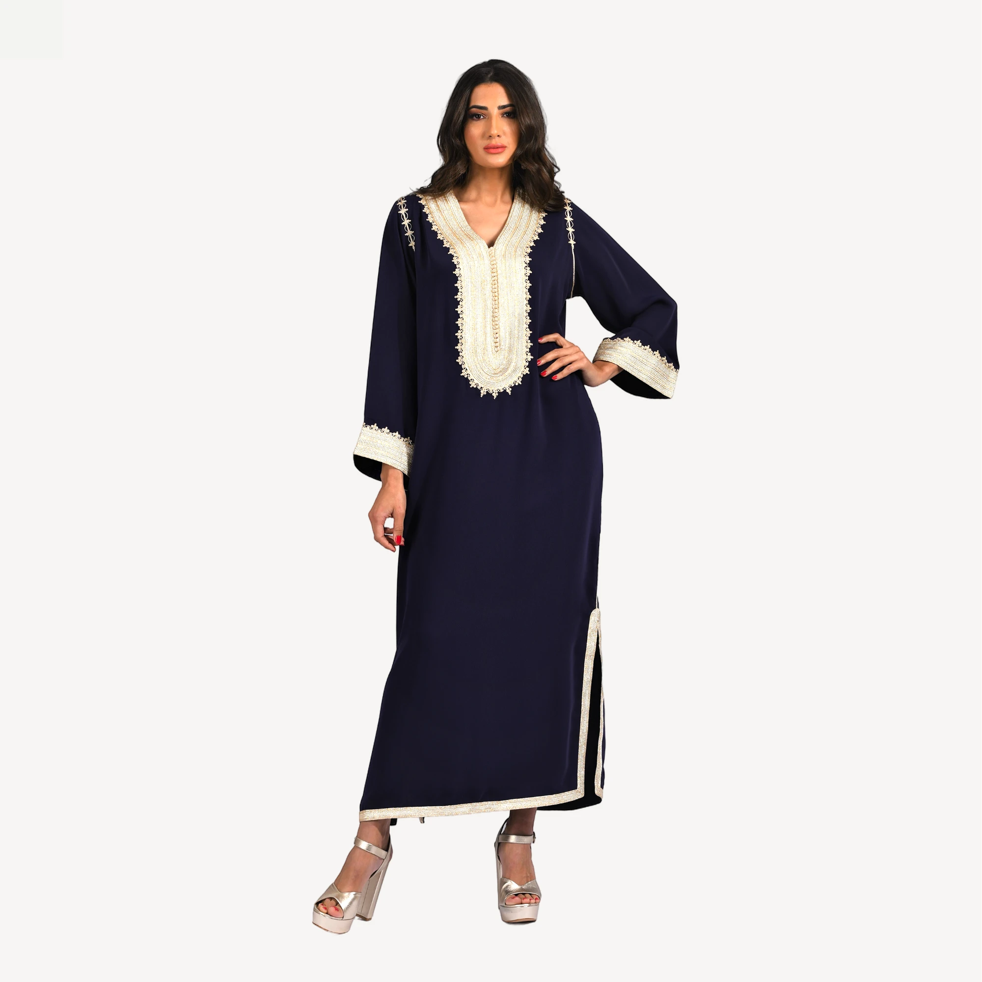 Gandoura-Abeer-bleu-nuit.webp