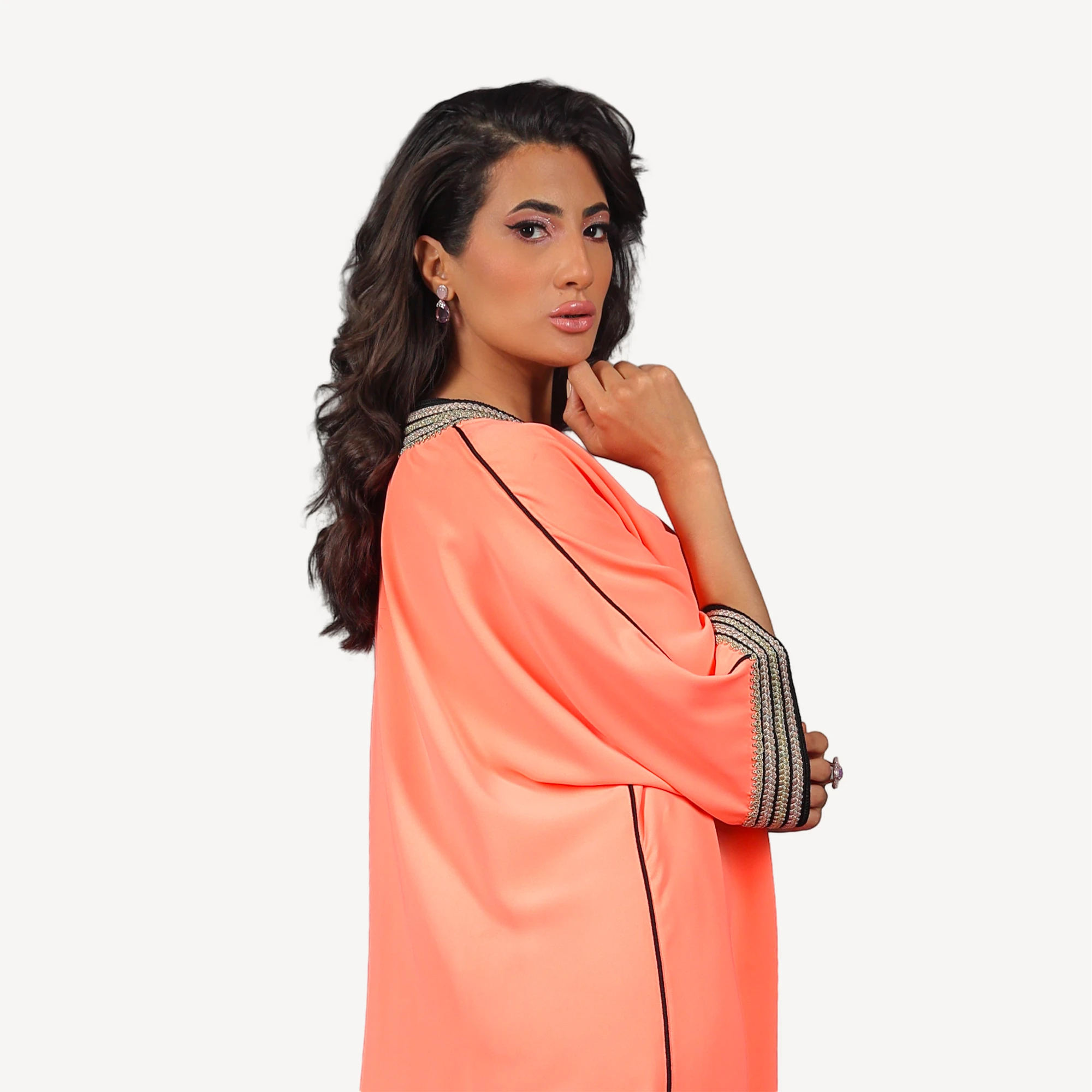 Gandoura-Ghala-orange-flashi1.webp