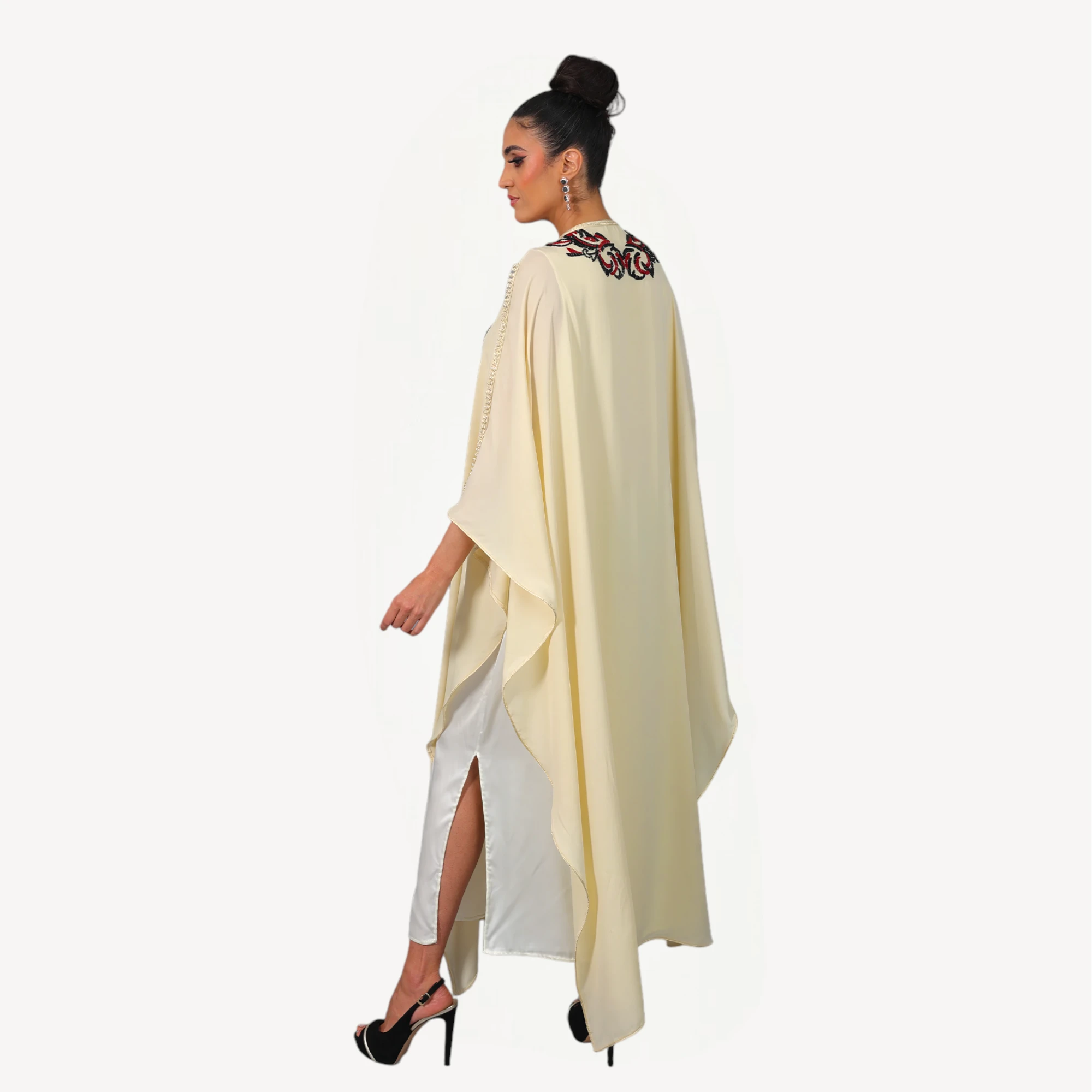 Gandoura-Lamis.webp